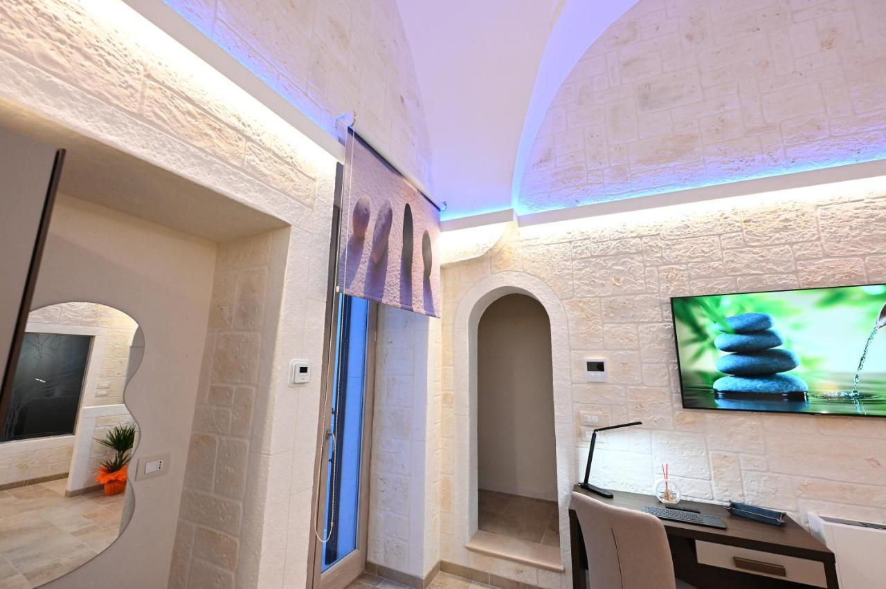 Suite Laurel Spa Con Idromassaggio Fasano Exterior photo