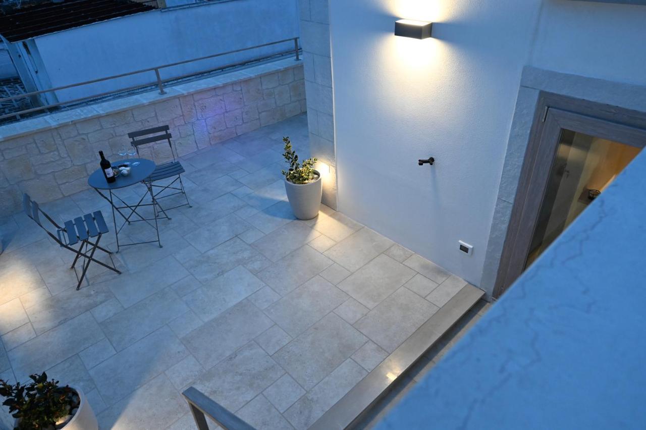 Suite Laurel Spa Con Idromassaggio Fasano Exterior photo