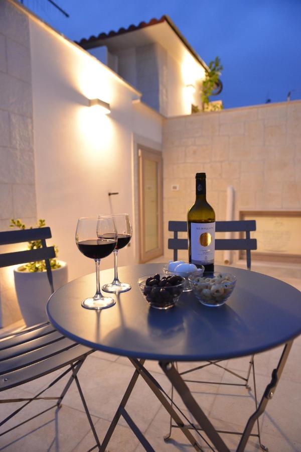 Suite Laurel Spa Con Idromassaggio Fasano Exterior photo